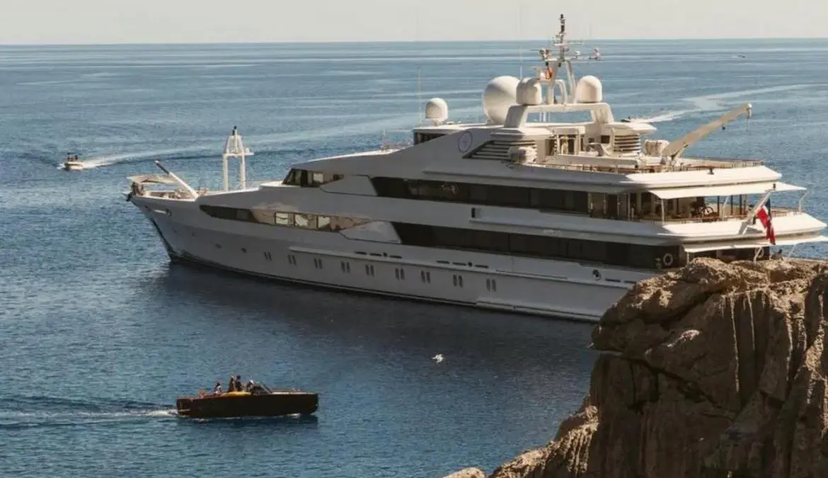 Yasmine of the Sea: The $100 Million Floating Palace Anchored in Mallorca