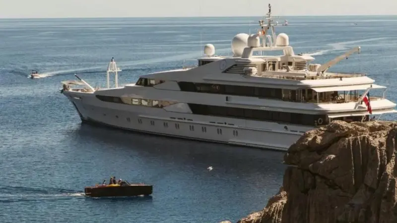 Yasmine of the Sea: The $100 Million Floating Palace Anchored in Mallorca