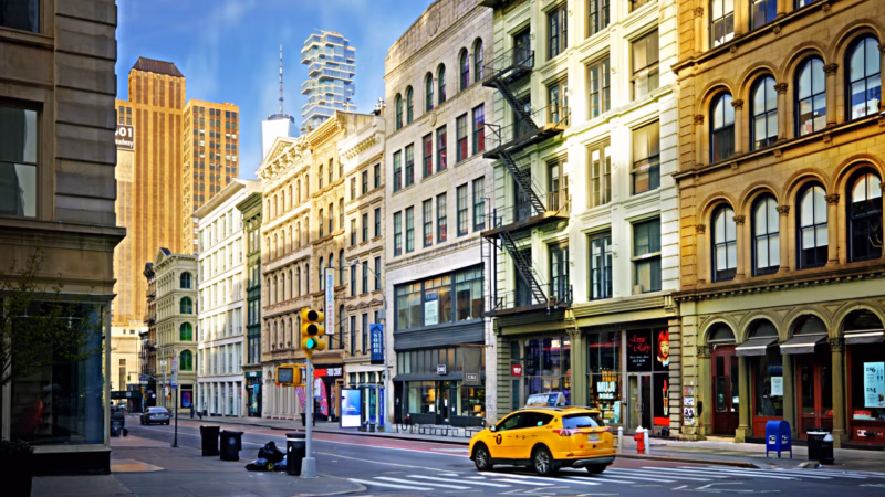 SoHo Tops NYC’s Luxury Ladder as $4 Million Homes, $7,900 Rents, and Billionaire-Favored Streets Redefine Urban Prestige